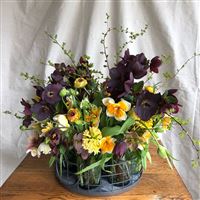 Make Your Own Floral Arrangement with Little State Flower Company at Linden Place Mansion