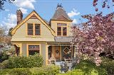 View more information about this historic property for sale in Portland, Oregon