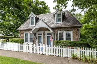 Historic real estate listing for sale in Philadelphia, PA