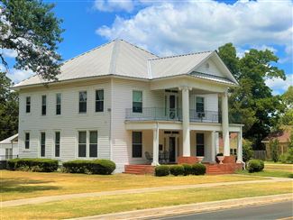 Historic real estate listing for sale in Teague, TX