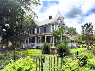 Historic real estate listing for sale in Hubbard, TX