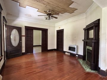 J.E. Anderson House, historic property for sale in Salisbury, NC (photo 3 of 20)