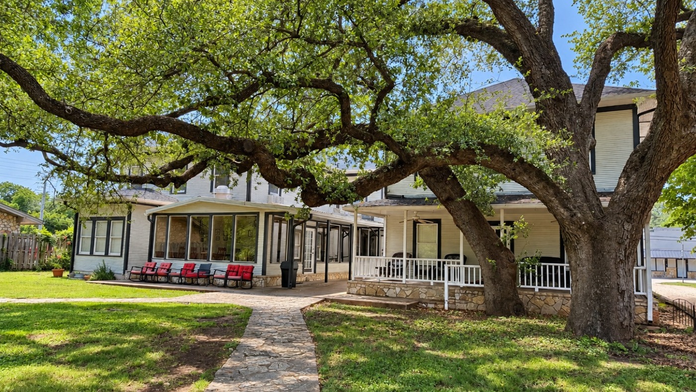 Inn on the River | Timeless Texas Hospitality on the Paluxy River offering Historic Boutique Lodging, Dining & Events in Glen Rose, Texas, historic lodging in Glen Rose, Texas